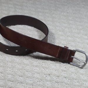 Old Navy Size 26.5" Brown Bonded Leather Belt